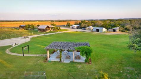 13502 E Us Highway 290 Stonewall TX 78671