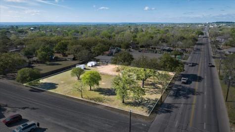 1007 N Llano Street Fredericksburg TX 78624