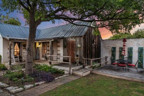 104 E Austin Street Fredericksburg TX 78624