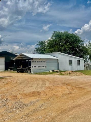1010 Bessemer Street Llano TX 78643