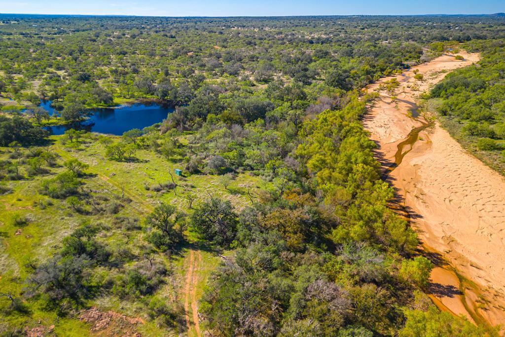 1263 County Road 102 Llano TX 78643