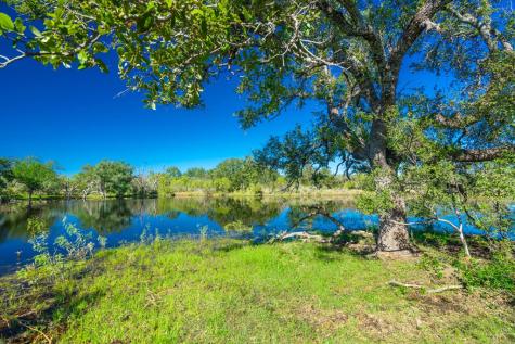 1263 County Road 102 Llano TX 78643