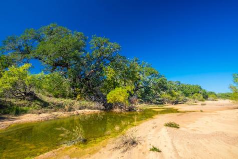 1263 County Road 102 Llano TX 78643