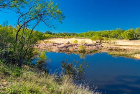 1263 County Road 102 Llano TX 78643