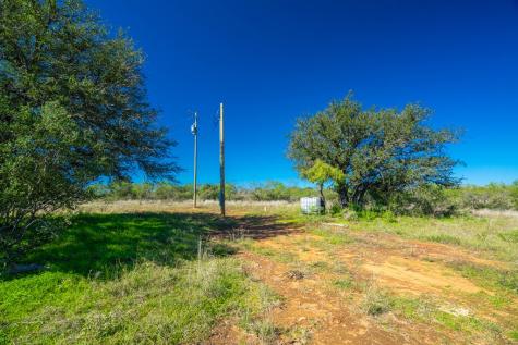 1263 County Road 102 Llano TX 78643