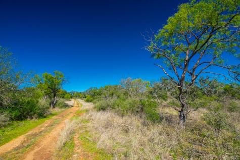 1263 County Road 102 Llano TX 78643