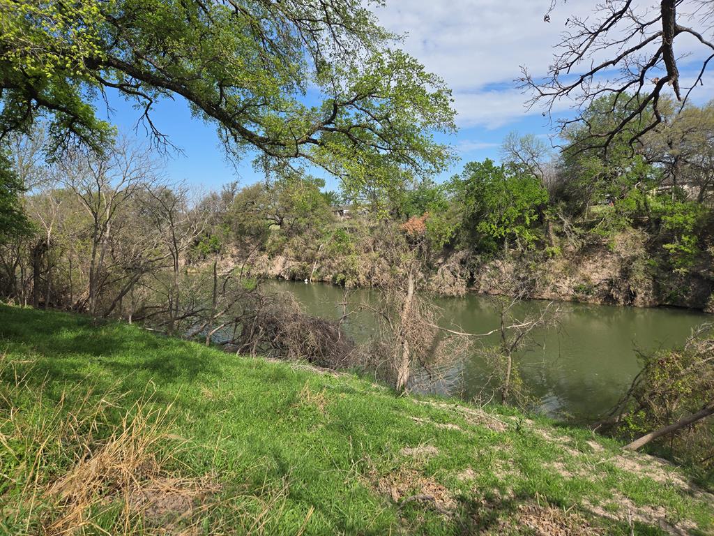 8684 Holmes Lane Menard TX 76859
