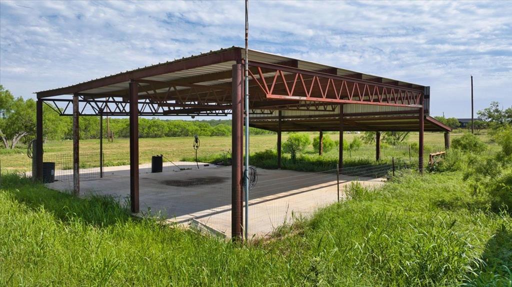 8684 Holmes Lane Menard TX 76859
