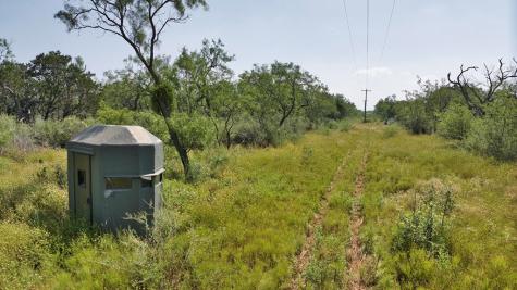 24715 N Us Highway 377 London TX 76854