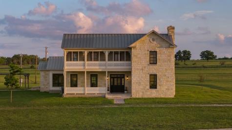 466 German Lane Fredericksburg TX 78624