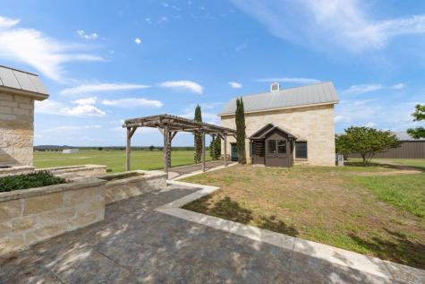 466 German Lane Fredericksburg TX 78624