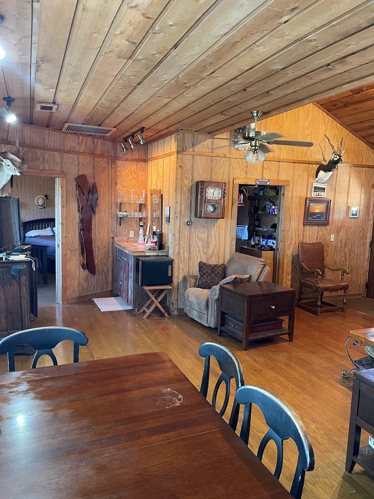 145 W Ibex Road Mountain Home TX 78058