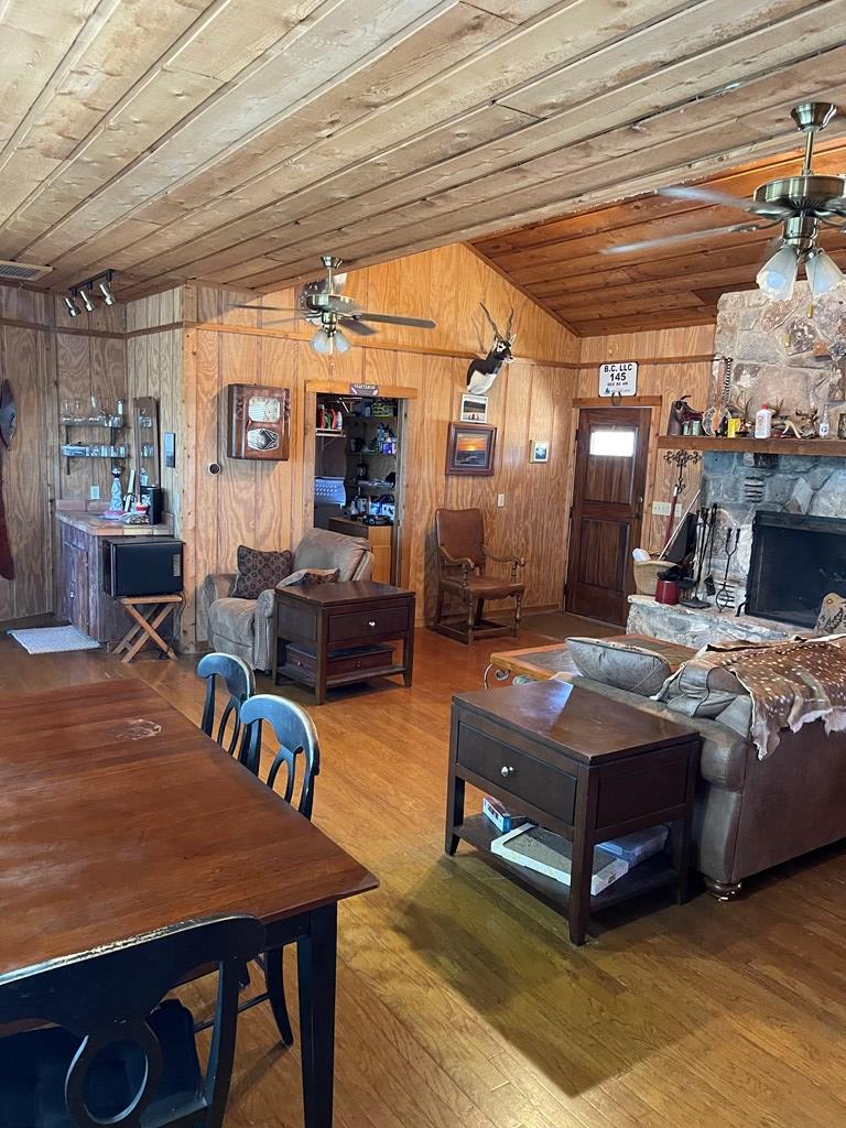 145 W Ibex Road Mountain Home TX 78058