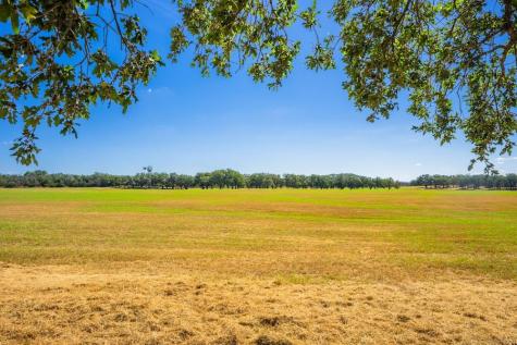 3 Sultemeier-moellering Road Fredericksburg TX 78624