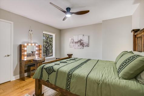 878 Ranch Road 2766 Johnson City TX 78636