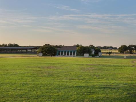 4900 Goehmann Lane Fredericksburg TX 78624