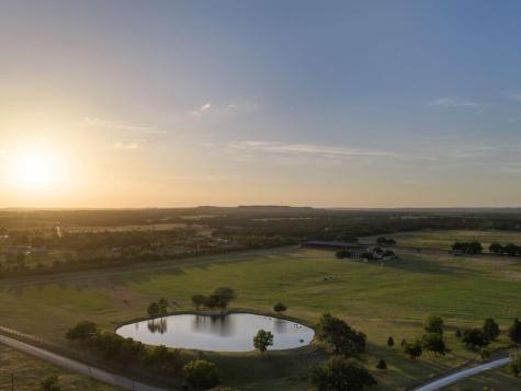 4900 Goehmann Lane Fredericksburg TX 78624