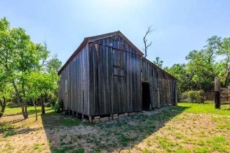 199 Lexington Drive Fredericksburg TX 78624