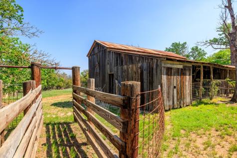 199 Lexington Drive Fredericksburg TX 78624