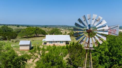 199 Lexington Drive Fredericksburg TX 78624