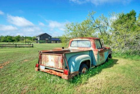 4201 County Road 463 Elgin TX 78621