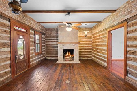 7625 N State Highway 16 Fredericksburg TX 78624