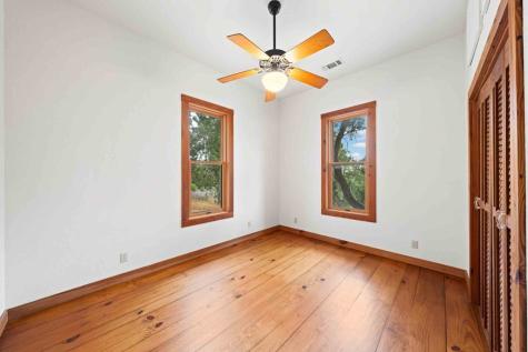 7625 N State Highway 16 Fredericksburg TX 78624