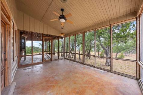 7625 N State Highway 16 Fredericksburg TX 78624