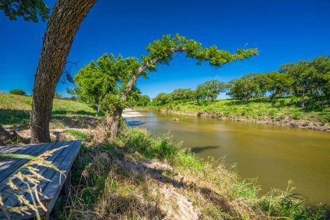 675 County Road 214 Brady TX 76825