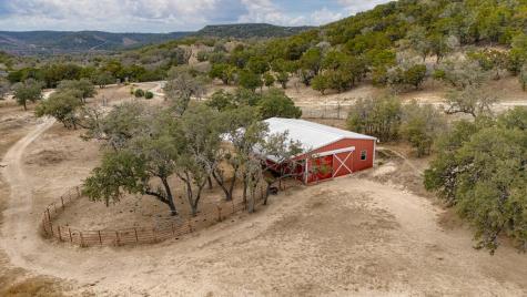 18954 N Highway 16 Medina TX 78055