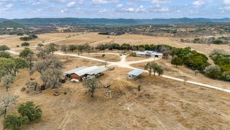 18954 N Highway 16 Medina TX 78055