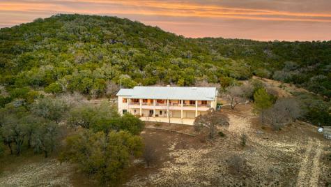 18954 N Highway 16 Medina TX 78055