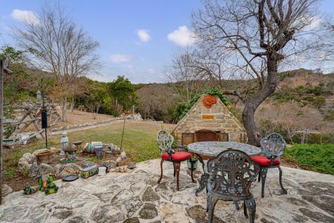 18954 N Highway 16 Medina TX 78055