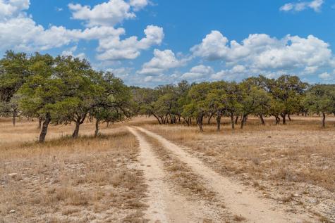 18954 N Highway 16 Medina TX 78055