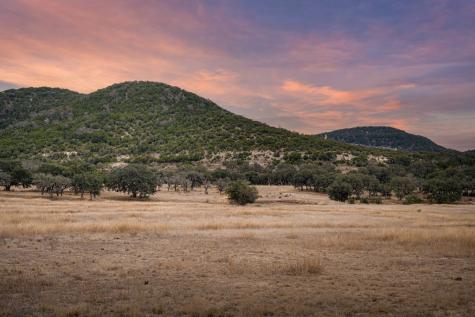 18954 N Highway 16 Medina TX 78055