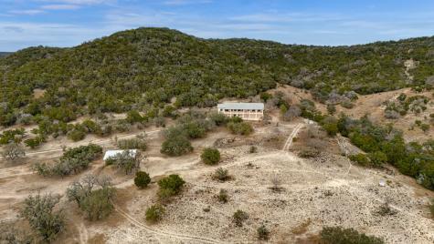 18954 N Highway 16 Medina TX 78055