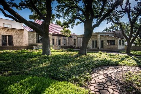 12350 N State Highway 16 Fredericksburg TX 78624