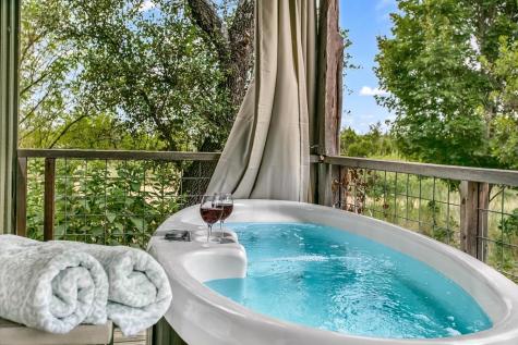 9848 W Us Highway 290 Fredericksburg TX 78624