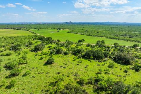 7602 County Road 113 Llano TX 78643