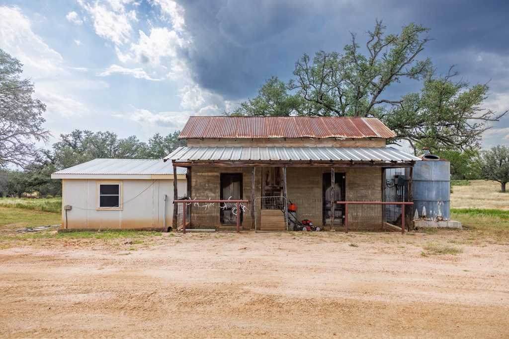 2300 Ranch Road 2323 Llano TX 78643