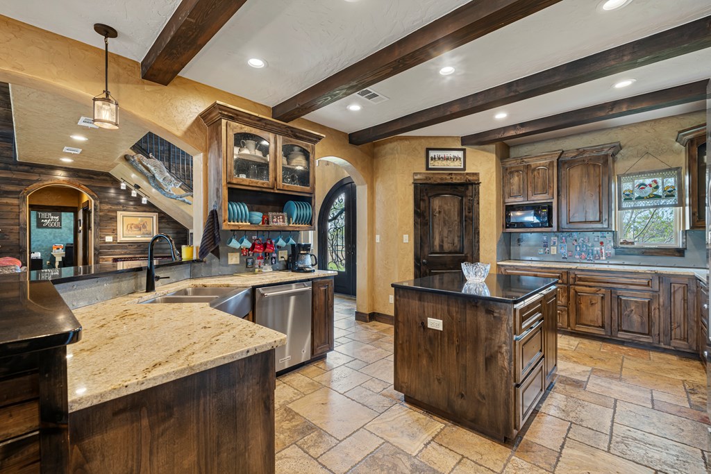2300 Ranch Road 2323 Llano TX 78643