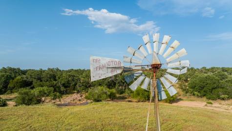 2300 Ranch Road 2323 Llano TX 78643