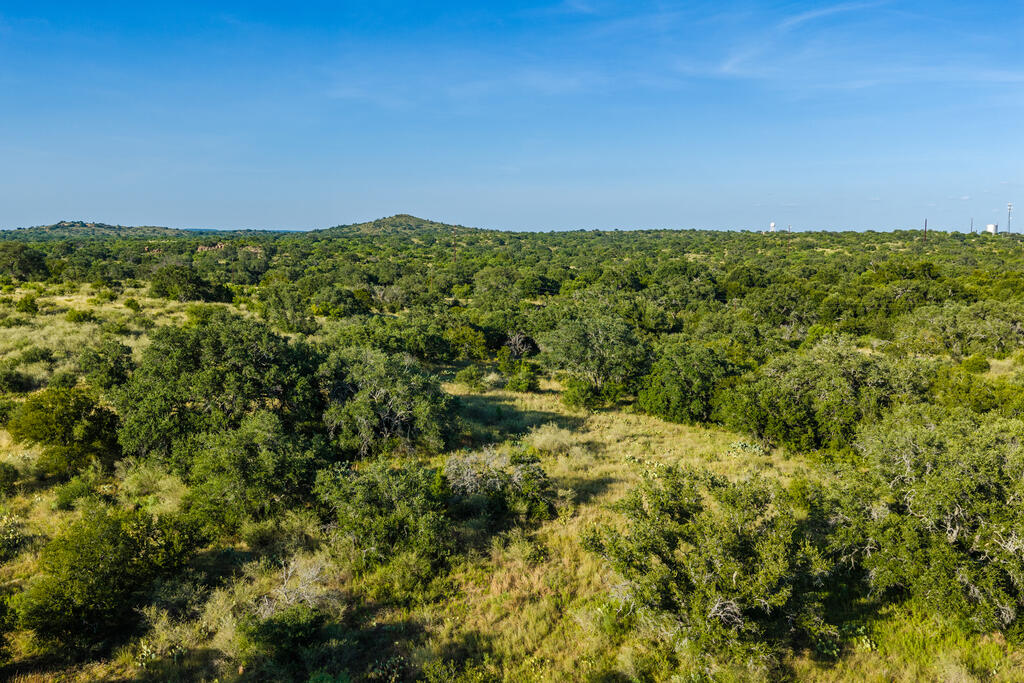 1622 W State Highway 71 Llano TX 78643