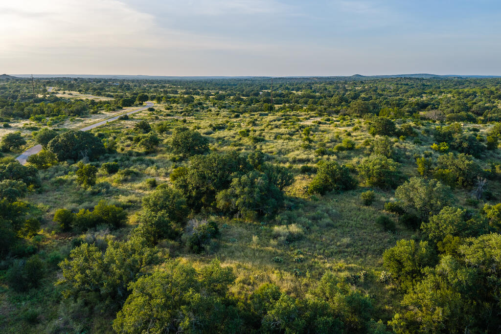 1622 W State Highway 71 Llano TX 78643