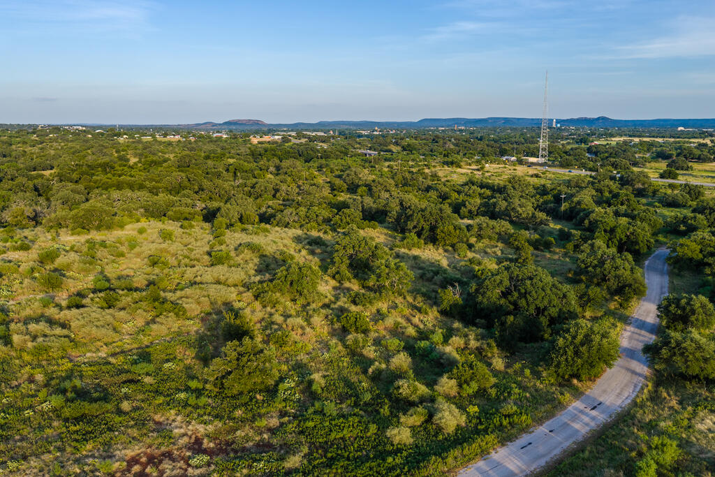 1622 W State Highway 71 Llano TX 78643