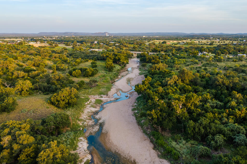1622 W State Highway 71 Llano TX 78643