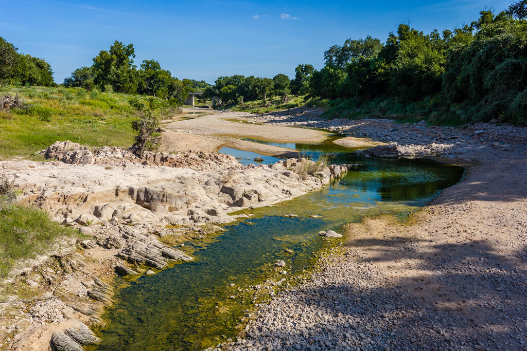 1622 W State Highway 71 Llano TX 78643