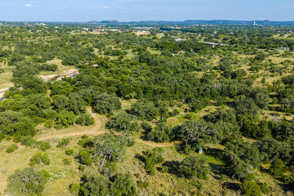 1622 W State Highway 71 Llano TX 78643