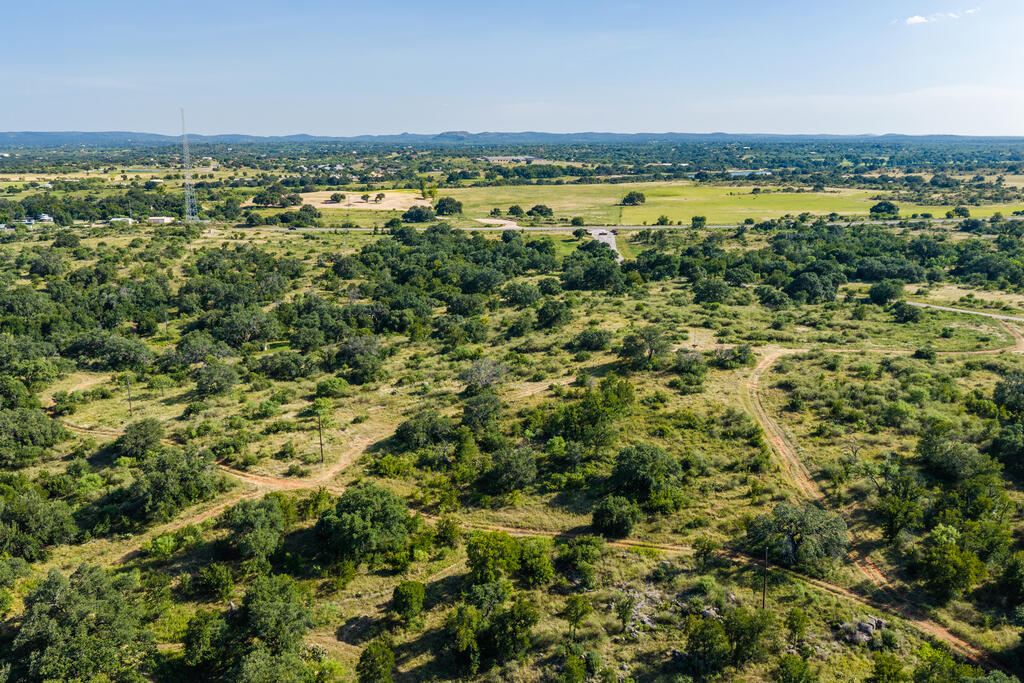 1622 W State Highway 71 Llano TX 78643