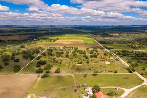 3145 N Grape Creek Road Fredericksburg TX 78624